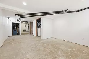 16 Patterson St, Boston, MA 02124 - Photo 38