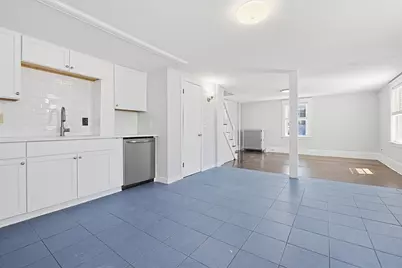16 Patterson St, Boston, MA 02124 - Photo 6