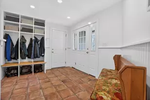 8 Buttercup Ln, Dover, MA 02030 - Photo 8