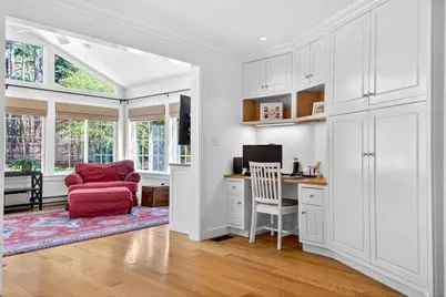 8 Buttercup Ln, Dover, MA 02030 - Photo 6