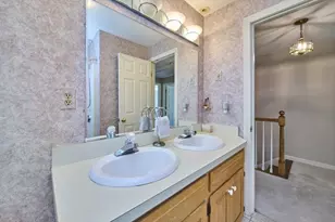 70 Harrington Rd, Framingham, MA 01701 - Photo 28