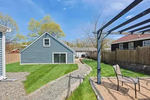 132 Sumner St, North Attleboro, MA 02760 - Photo 36