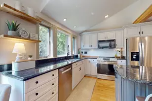 22 Old Cambridge Turnpike, Lincoln, MA 01773 - Photo 14