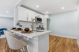 8 Hammatt St, Ipswich, MA 01938 - Photo 4