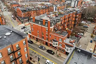 113 W Dedham St, Boston, MA 02118 - Photo 26