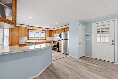 46 Louie Lane, Raynham, MA 02767 - Photo 10