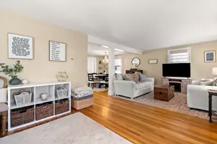 14 Lake Dr, Hamilton, MA 01982 - Photo 4