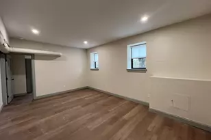 160 Seabury St, Fall River, MA 02720 - Photo 4