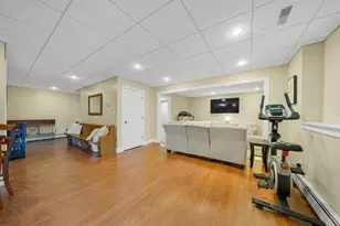 215 Lexington Rd, Dracut, MA 01826 - Photo 30