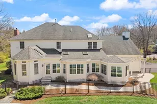 7 Dry Pond Rd, Sharon, MA 02067 - Photo 2