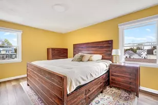 25 Rockland St, Boston, MA 02132 - Photo 20