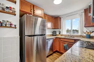 25 Rockland St, Boston, MA 02132 - Photo 10