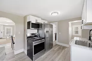 20 Conklin St, Springfield, MA 01109 - Photo 12