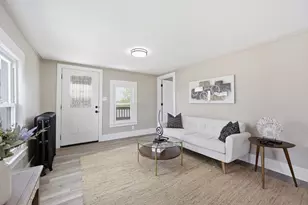 20 Conklin St, Springfield, MA 01109 - Photo 6