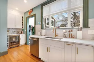 84 Hastings St, Boston, MA 02132 - Photo 10