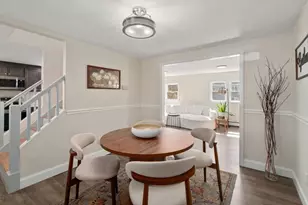 8 Alfred Pl, Woburn, MA 01801 - Photo 12
