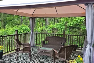 8 Alfred Pl, Woburn, MA 01801 - Photo 24
