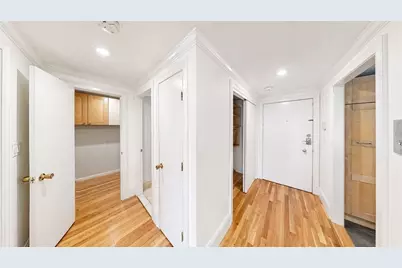 121 Tremont St #A6, Boston, MA 02135 - Photo 8