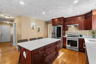 77 West St, Wilmington, MA 01887 - Photo 6