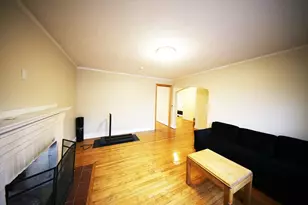 23 Heath St, Brookline, MA 02445 - Photo 2