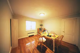 23 Heath St, Brookline, MA 02445 - Photo 4
