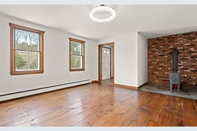 165 Howard St, Easton, MA 02375 - Photo 8