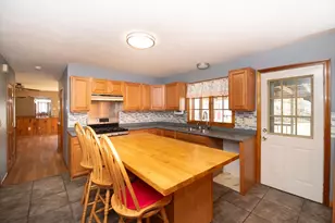 10 Bowman Rd, Mattapoisett, MA 02739 - Photo 10
