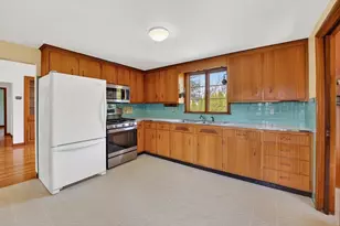 6 Desmond Dr, Nahant, MA 01908 - Photo 8