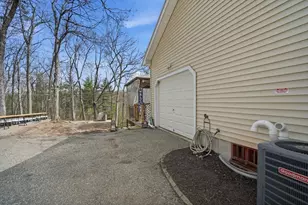 110 Nora Ln, Ludlow, MA 01056 - Photo 34
