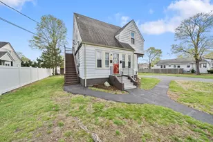 57 Battery St, Abington, MA 02351 - Photo 32