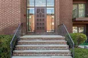 9 Thomas St, Saugus, MA 01906 - Photo 6