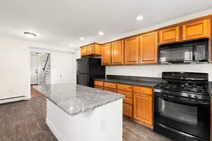 79 Hancock St, Reading, MA 01867 - Photo 16