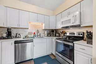 60 Bradley St., Somerville, MA 02145 - Photo 4