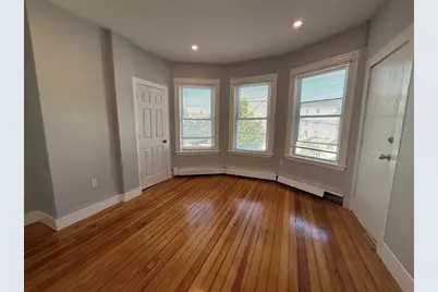 8 Carnes #2R, Lynn, MA 01905 - Photo 6