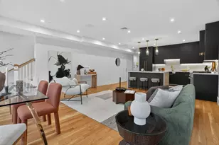 8-10 Mercer St, Boston, MA 02127 - Photo 4