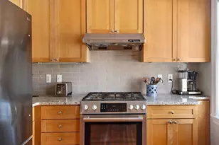 5 Newton St, Cambridge, MA 02139 - Photo 8