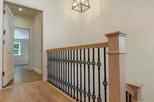27 Perrin St, Boston, MA 02119 - Photo 4