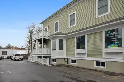 10 Spring St #1, Marblehead, MA 01945 - Photo 12
