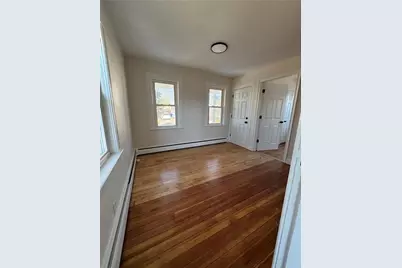 277 Mauran Ave, East Providence, RI 02914 - Photo 4