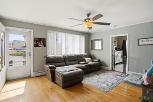 16 Brown St, North Providence, RI 02904 - Photo 24