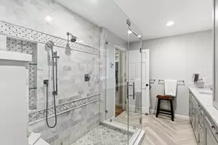20 Coachmans Ln, North Andover, MA 01845 - Photo 18