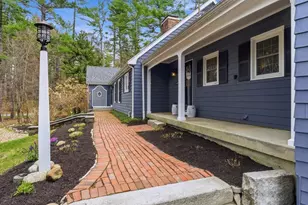 20 Coachmans Ln, North Andover, MA 01845 - Photo 4