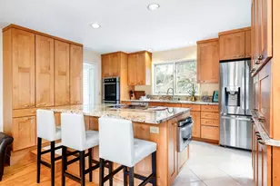 375 Atherton St, Milton, MA 02186 - Photo 4