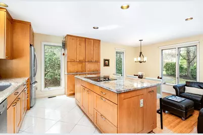 375 Atherton St, Milton, MA 02186 - Photo 6