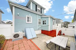 82 Princeton St, New Bedford, MA 02745 - Photo 4