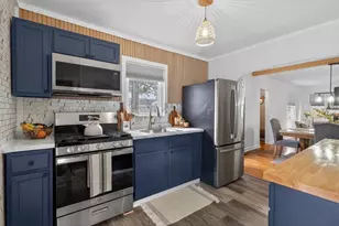 37 Blakely Ct, Fall River, MA 02720 - Photo 14