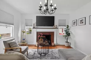 37 Blakely Ct, Fall River, MA 02720 - Photo 8