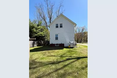 117 N Main St, Deerfield, MA 01373 - Photo 4