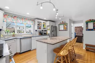 24 Kenyon Dr, Seekonk, MA 02771 - Photo 4