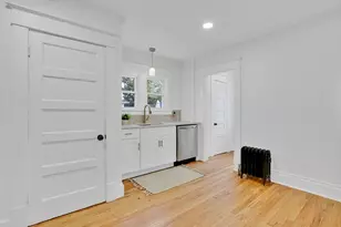 51 Hartford Terrace, Springfield, MA 01118 - Photo 6